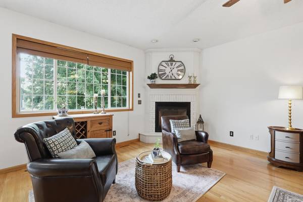 1809 Michigan DR, Northfield, MN 55057