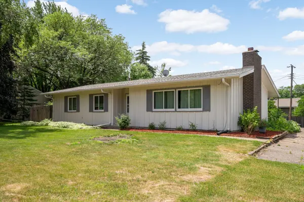 8555 Medicine Lake RD, Golden Valley, MN 55427