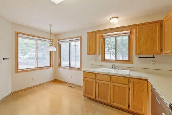 539 Lovell AVE, Roseville, MN 55113
