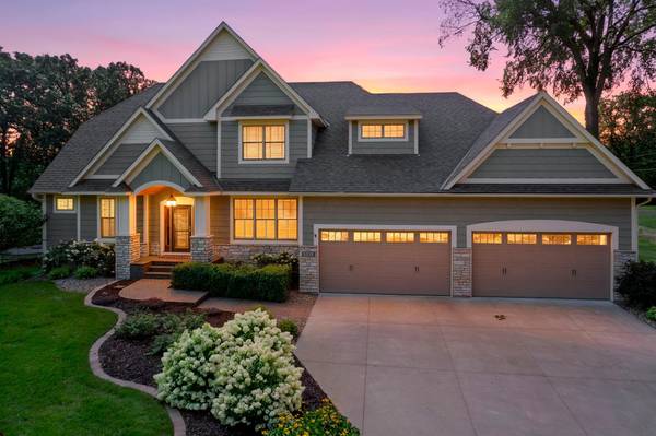 15413 Robinwood DR, Minnetonka, MN 55345