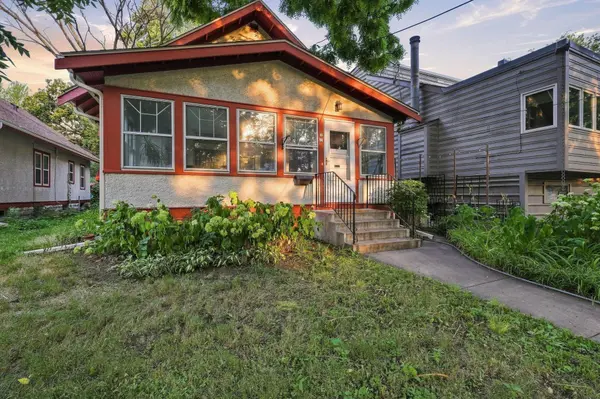 20 Melbourne AVE SE, Minneapolis, MN 55414