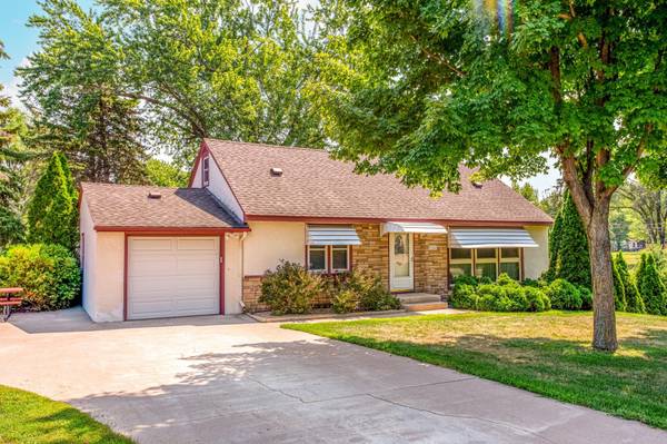 9380 Revere LN N, Maple Grove, MN 55369