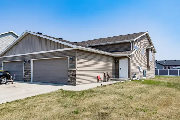 1305 5th ST NW, West Fargo, ND 58078