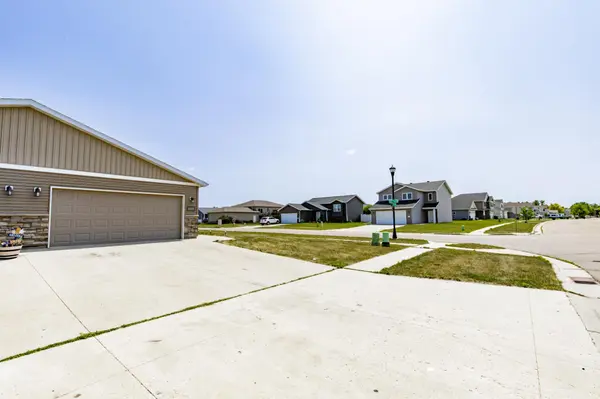 1305 5th ST NW, West Fargo, ND 58078