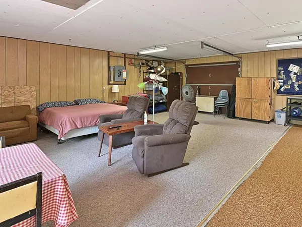 24859 Crooked RD, Bovey, MN 55709