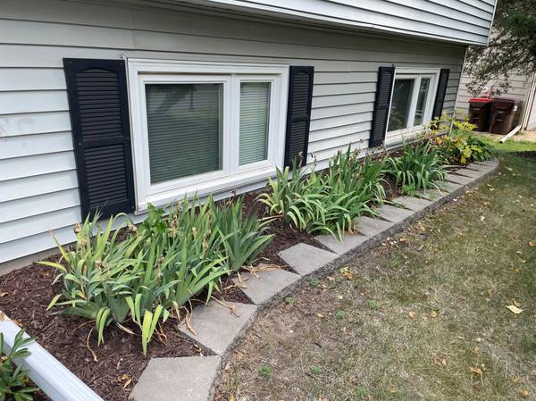 8946 72nd ST S, Cottage Grove, MN 55016