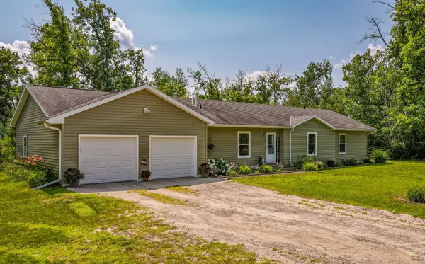 5252 Elmwood CT NE, Bemidji, MN 56601