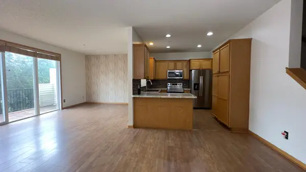 2578 136th ST W #98, Rosemount, MN 55068
