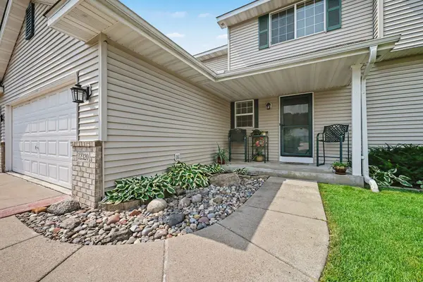 12320 Windsor CT, Burnsville, MN 55337