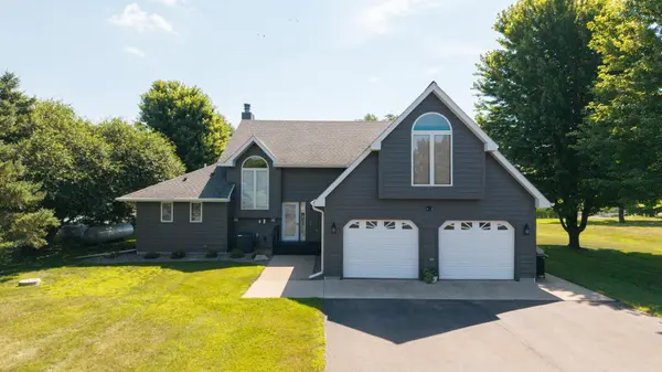 12 Lake Shetek DR, Slayton, MN 56172