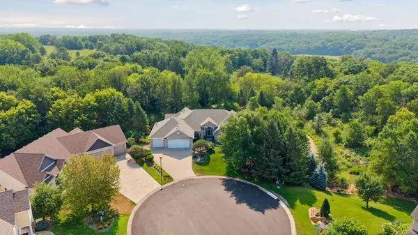 1360 Grace DR, Eagan, MN 55123
