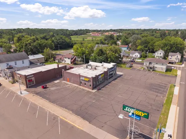 1165 2nd AVE, Cumberland, WI 54829