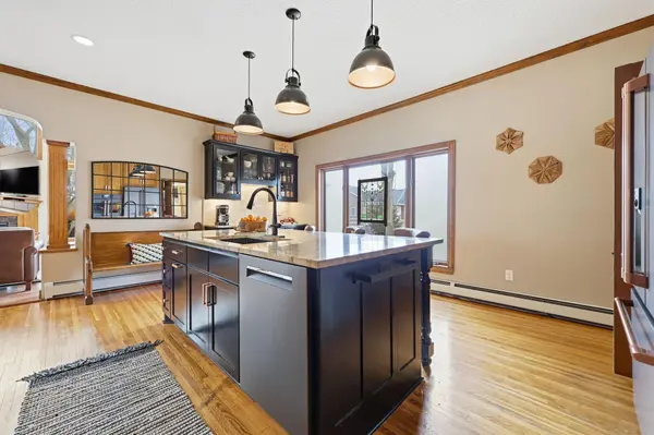 30825 Minnesota AVE, Lindstrom, MN 55045