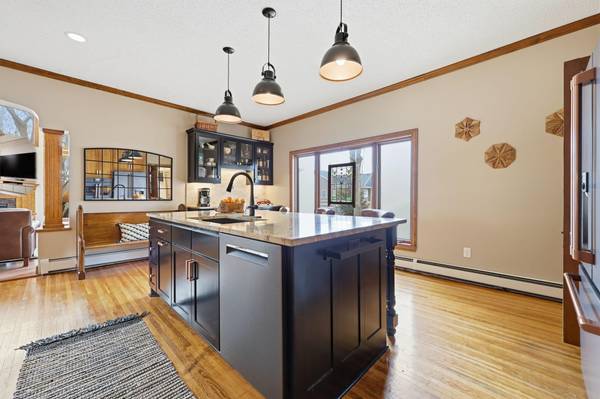 30825 Minnesota AVE, Lindstrom, MN 55045