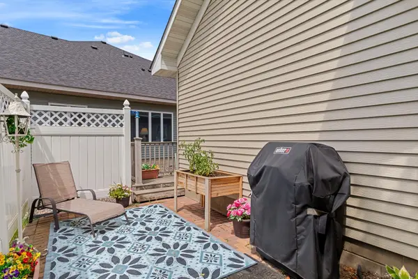 158 Cardinal LN, Clearwater, MN 55320