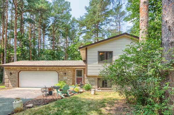 20512 7th ST NE, Cedar, MN 55011
