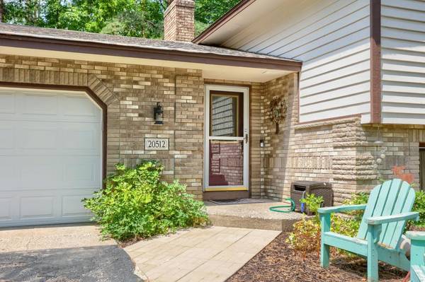 20512 7th ST NE, Cedar, MN 55011