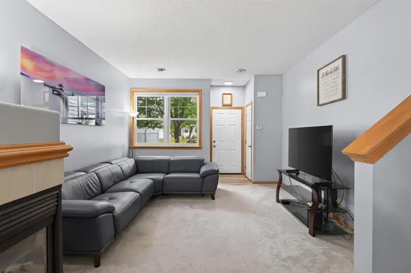 11160 204th ST W, Lakeville, MN 55044