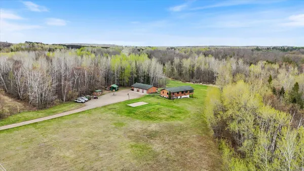 1102 Prairie River TRL, Grand Rapids, MN 55744