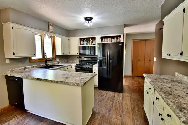 1211 County Road 2 S, Saint Stephen, MN 56375
