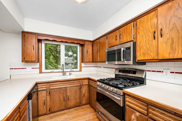 13609 62nd AVE N, Maple Grove, MN 55311
