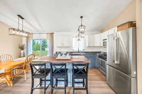 536 Frankfort WAY, Waverly, MN 55390