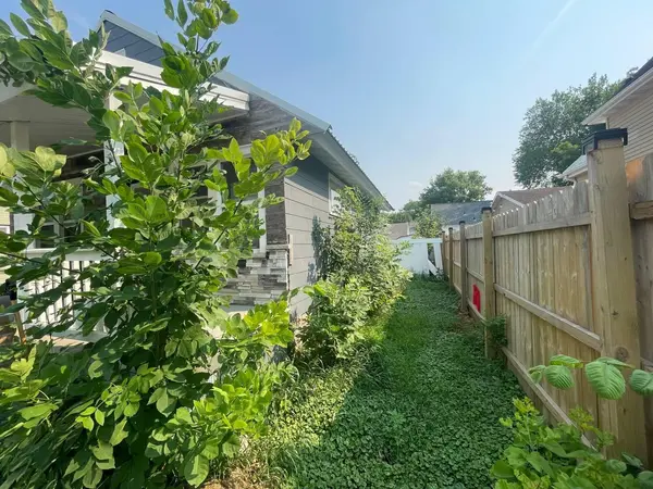 1205 3RD AVE S, Moorhead, MN 56560