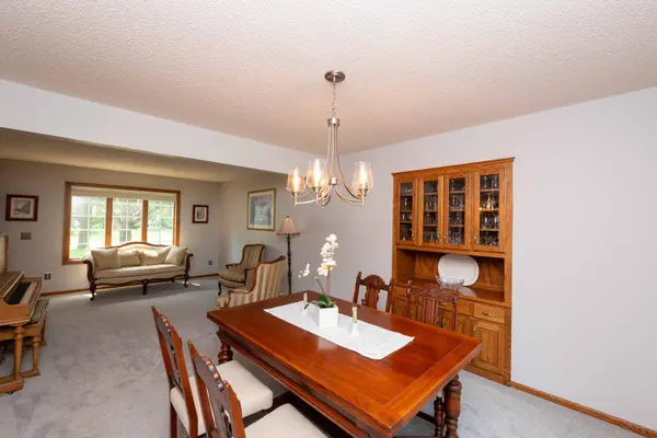 8769 Jewel AVE S, Cottage Grove, MN 55016