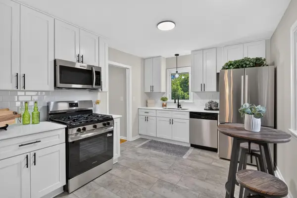 7070 Claude AVE, Inver Grove Heights, MN 55076