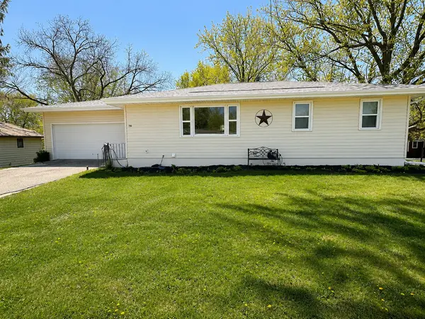 205 Main ST W, Geneva, MN 56035
