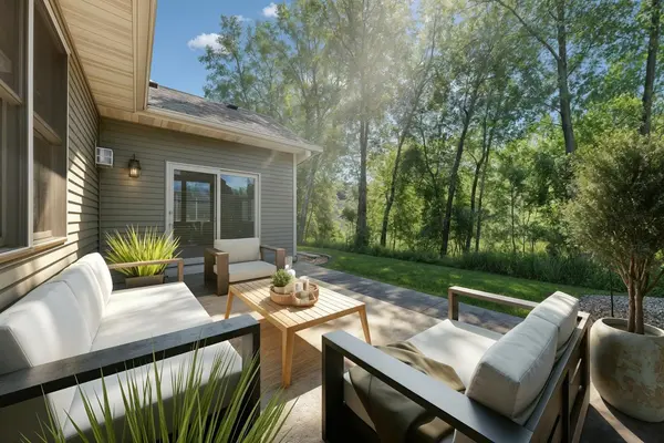 682 Bibeau CT, Vadnais Heights, MN 55127