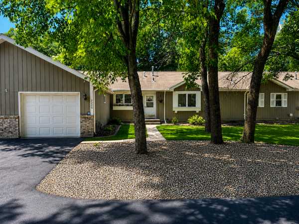2220 Spruce DR #1, Brainerd, MN 56401