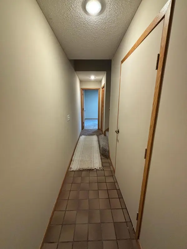 11136 Cottonwood ST NW, Coon Rapids, MN 55448