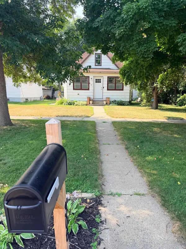 308 E Main AVE, Fertile, MN 56540