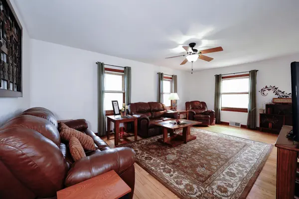 502 W Hudson, Mondovi, WI 54755
