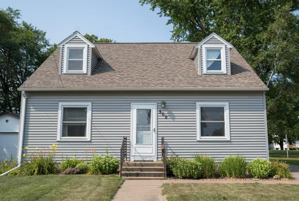 502 W Hudson, Mondovi, WI 54755