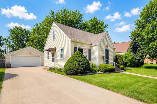 2102 E Oakland AVE, Austin, MN 55912