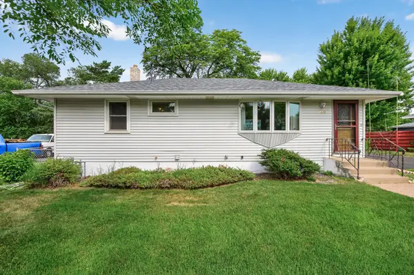 1225 Skillman AVE E, Maplewood, MN 55109