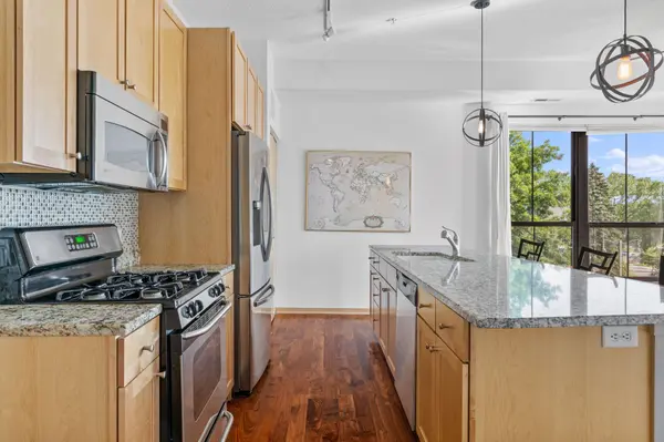 4525 Park Commons DR #201, Minneapolis, MN 55416
