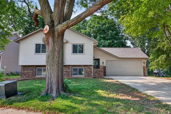 2818 26th ST NW, Rochester, MN 55901