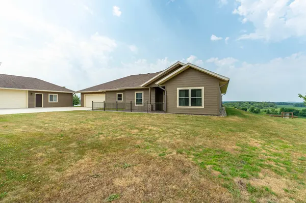 20733 E Dane Prairie RD, Fergus Falls, MN 56537