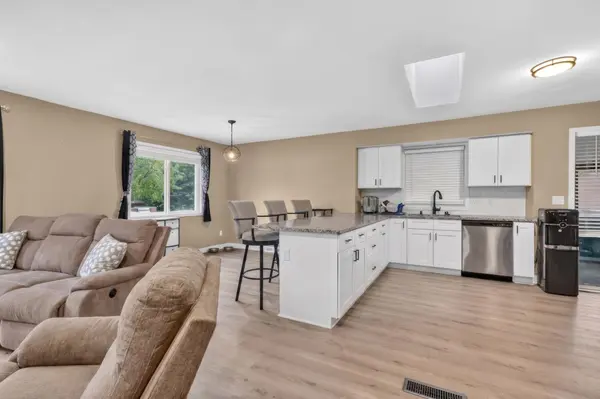 7810 Idaho LN N, Brooklyn Park, MN 55445