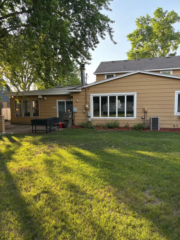 1104 23rd AVE N, Saint Cloud, MN 56303