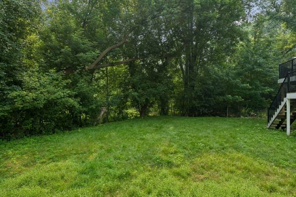 3225 W 54th, Edina, MN 55410