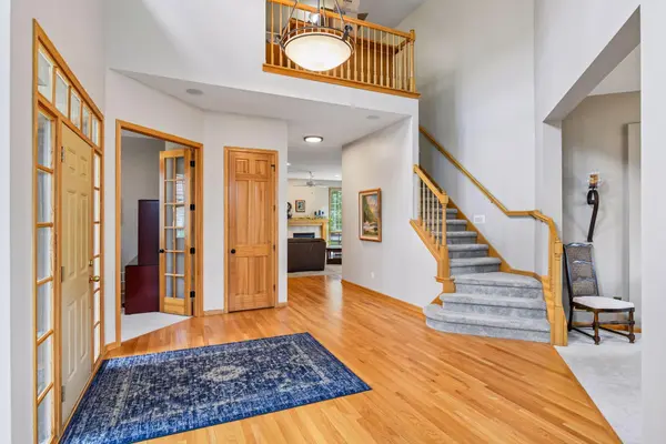 7559 Zanzibar LN N, Maple Grove, MN 55311