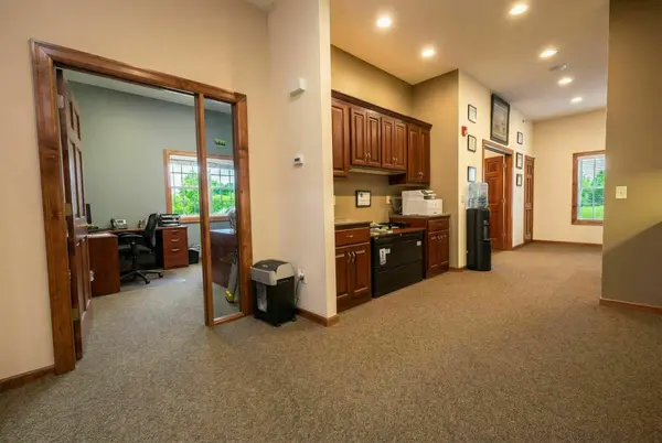 2195 Northdale BLVD NW, Coon Rapids, MN 55433