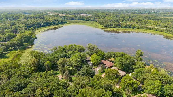 8307 Oakmere RD, Bloomington, MN 55438