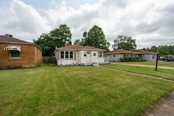2434 9th AVE E, Hibbing, MN 55746