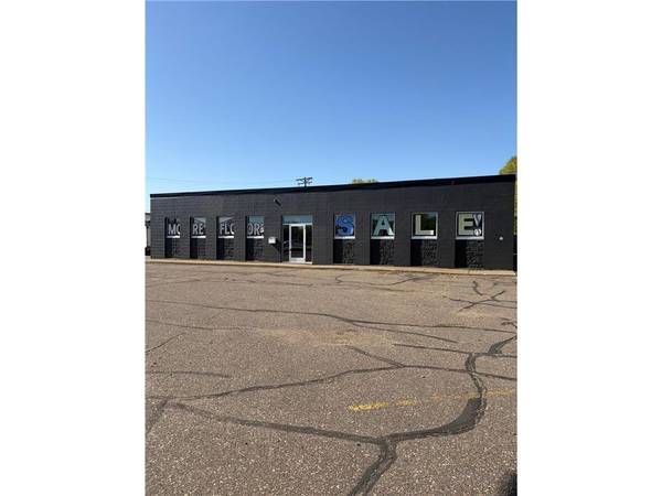 3060 Coon Rapids BLVD NW, Coon Rapids, MN 55433