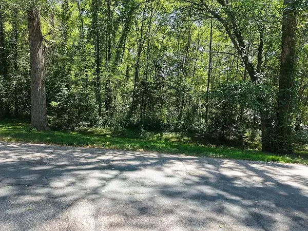 1776 Neal ST, Red Wing, MN 55066